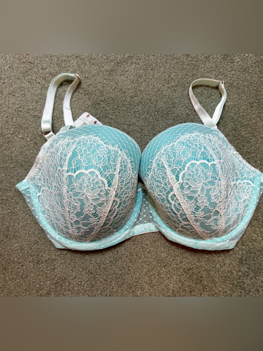 Victoria's Secret Dream Angels Full Coverage Lined Lace Bra-38DD Blue
